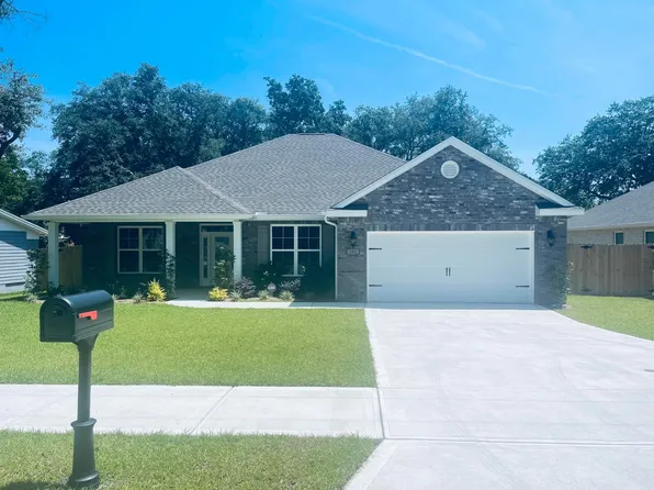 282 Montana Ave, Valparaiso, FL 32580