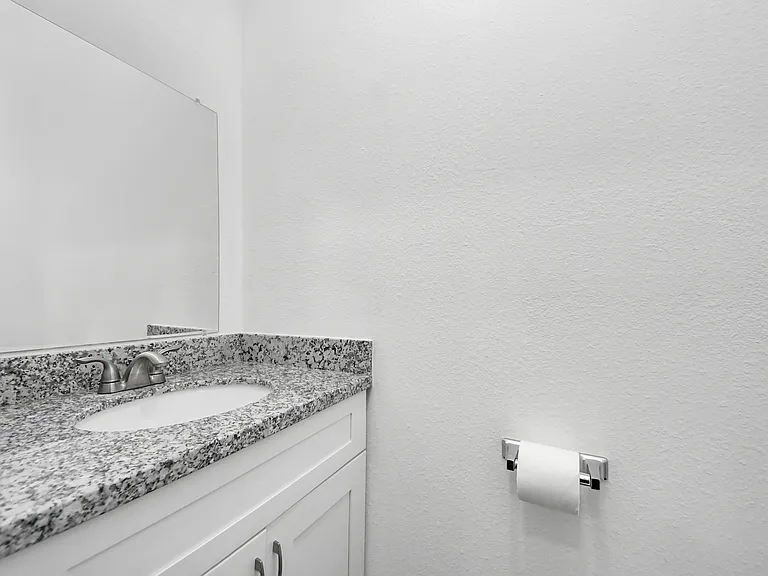 3910 Woolworth St — Photo 11