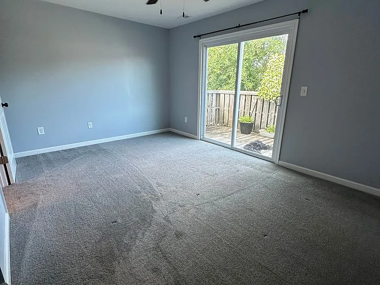 18 Harrington Ln — Photo 15