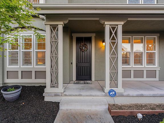 3rd image of 203 Lena Lane