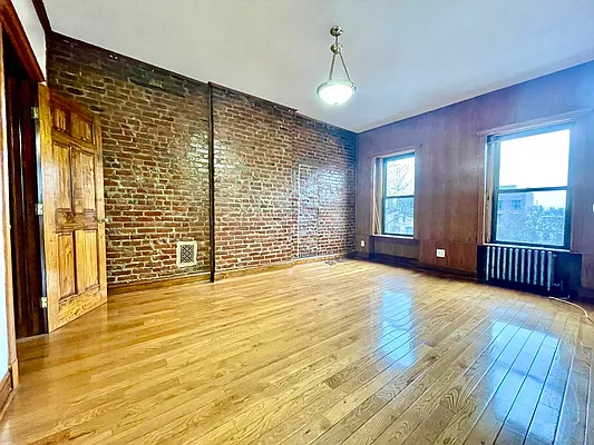 Rented by Pear NYC LLC | media 13
