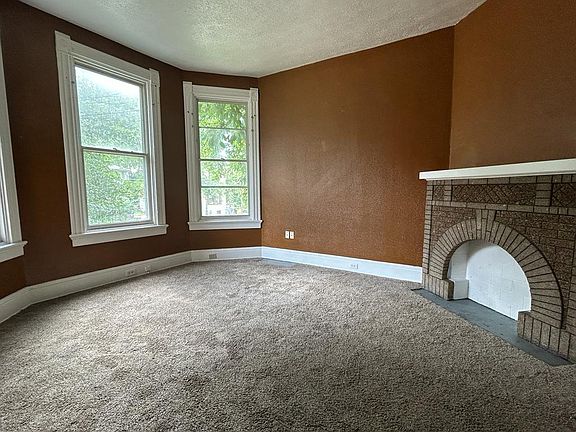 2nd image of 1041 Beech Ave #1