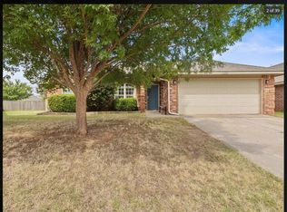 21961 Pleasant Ridge Rd, Edmond, OK 73012