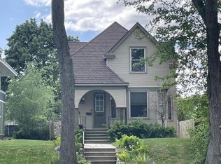 840 Lincoln BOULEVARD, Manitowoc, WI 54220