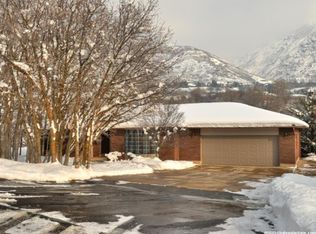 6108 Sharon Cir, Ogden, UT 84403