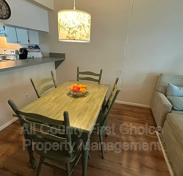 7315 Parkside Villas Dr — Photo 7