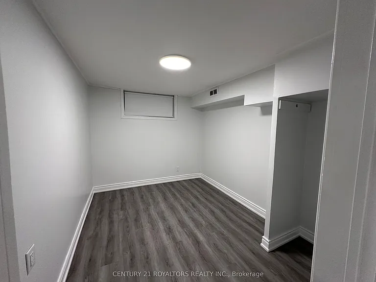 50 Marbury Cres #LOWER — Photo 27
