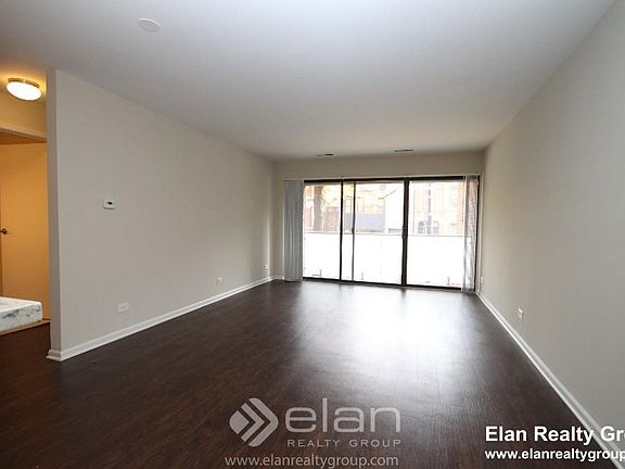 4th image of 1720 N Halsted St APT 106