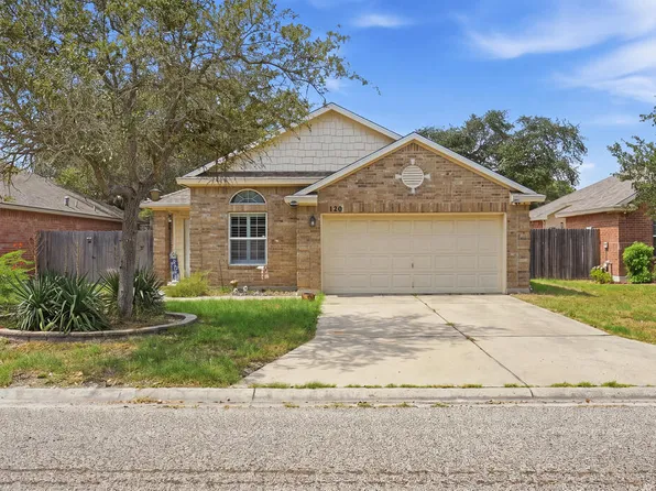 120 Whistlers Cove Rd, Rockport, TX 78382