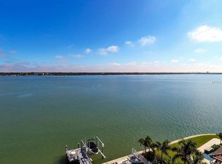 850 Capri Blvd, Treasure Island, FL 33706