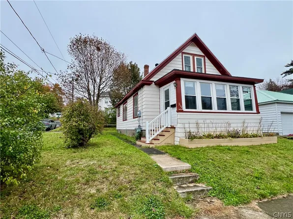219 E 5th St, Oswego, NY 13126