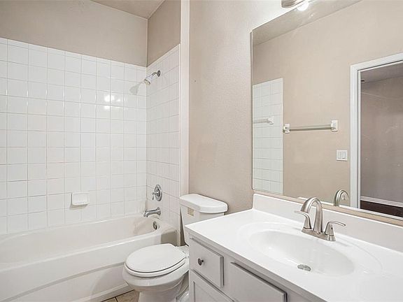2nd image of 7708 N Riverdale Ave #7708