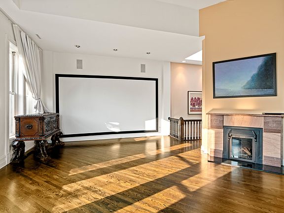 5th image of 1807 N Orleans St APT 3S