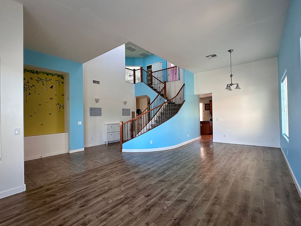 High ceiling spacious living room