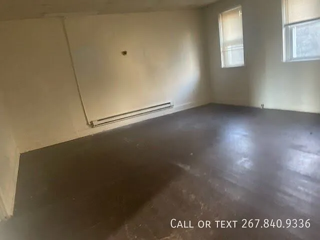 2723-2725 W 3rd St #1F — Photo 5