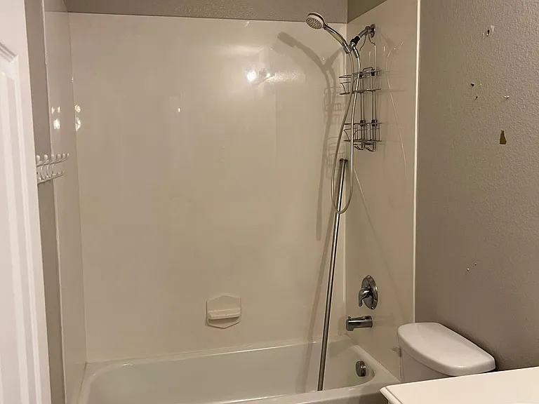 2413 Bridgeport Dr — Photo 12