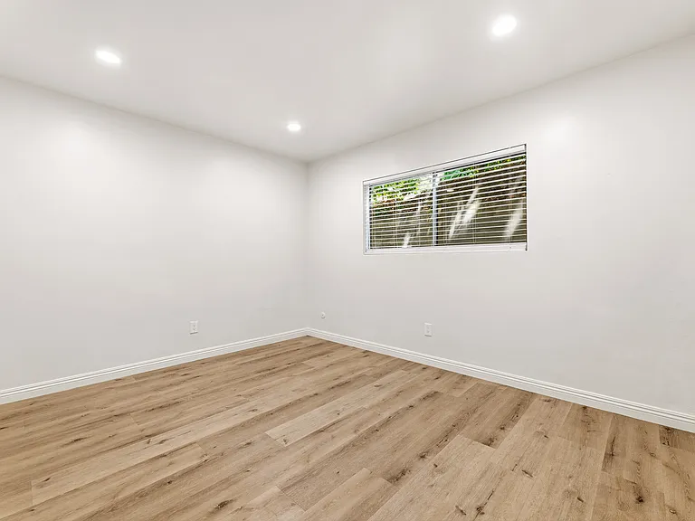 6130 Mesa Ave #3 — Photo 6