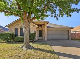 3613 Garden Springs Dr, Fort Worth, TX 76123