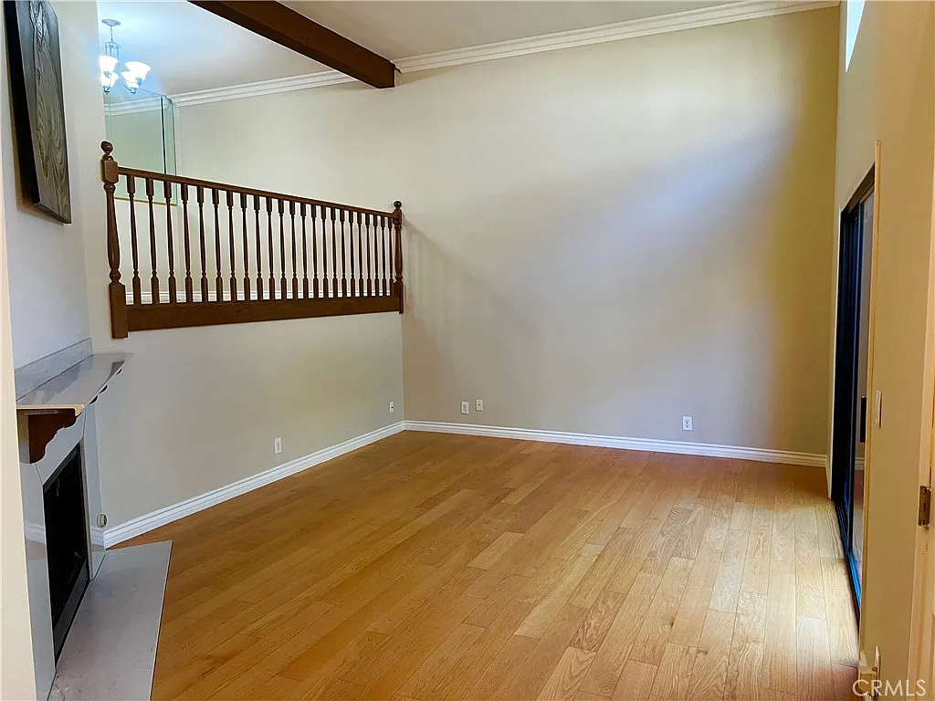 3 bed, 1680 sqft, $3,500 — Photo 2