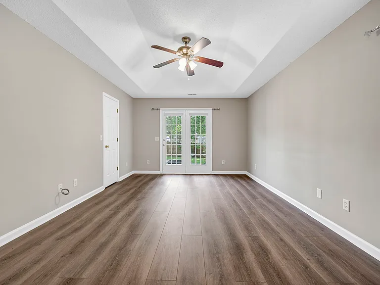 103 Walnut Grove Cir — Photo 25