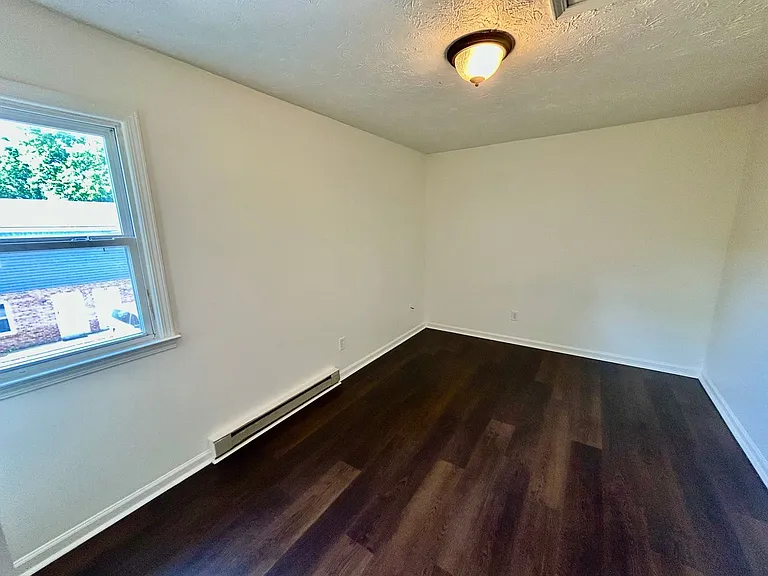 190 Macey Ave #17 — Photo 9