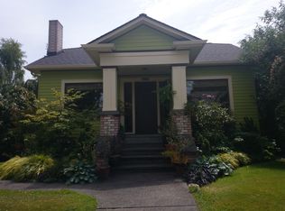 3215 NW 74th St, Seattle, WA 98117