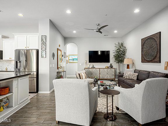 5th image of 7091 W IVANHOE Street