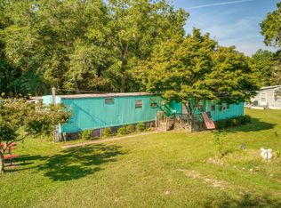 576 Shepards Rd, Hampstead, NC 28443