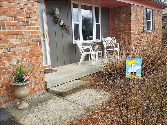 2nd image of 11229 Sedlak Ln