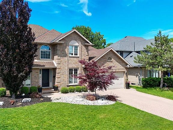 4th image of 3020 Maidstone Cres