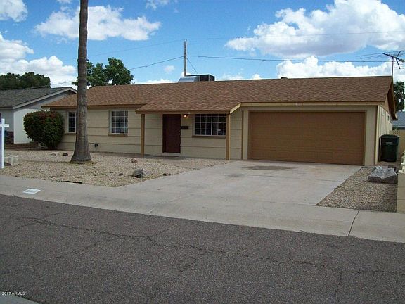 5th image of 3465 E Ludlow Dr