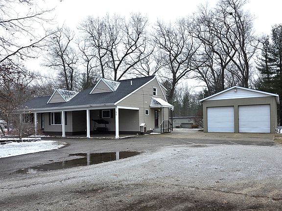 2nd image of 673 S Wolf Lake Rd