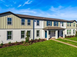 608 Emerald Grove Dr, Apopka, FL 32703