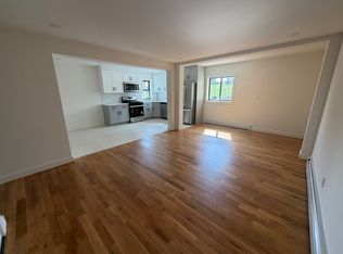 (Undisclosed Address), Yonkers, NY 10704