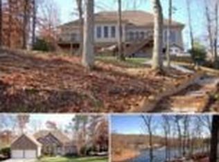 503 Northwood Cir, Cross Junction, VA 22625