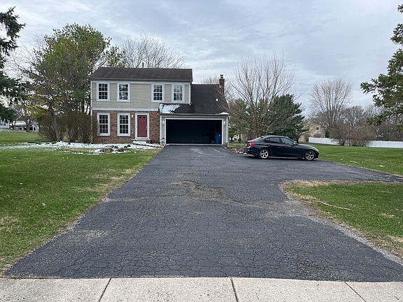 4th image of 3117 Martin Rd