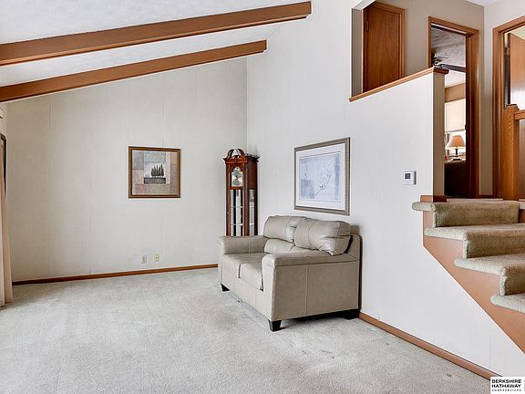 3rd image of 4005 N 92nd Cir