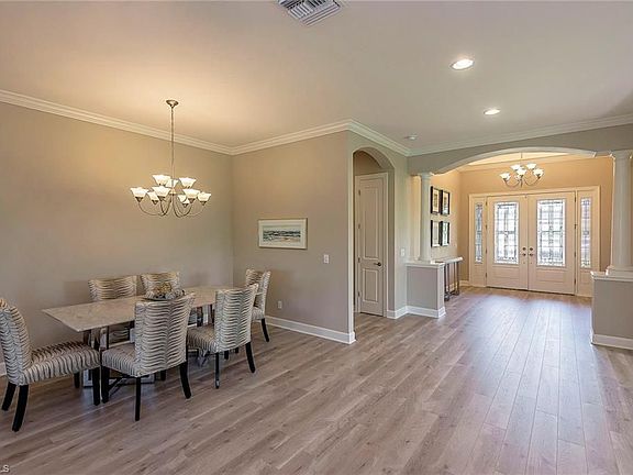 4th image of 9516 Livorno Ct