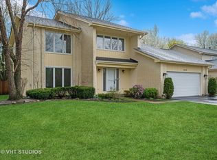 455 Newtown Dr, Buffalo Grove, IL
