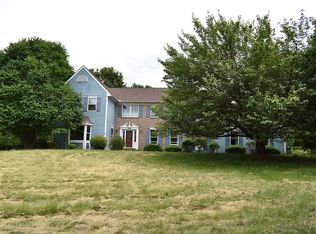 2445 Water Valley Rd, Lancaster, PA 17603
