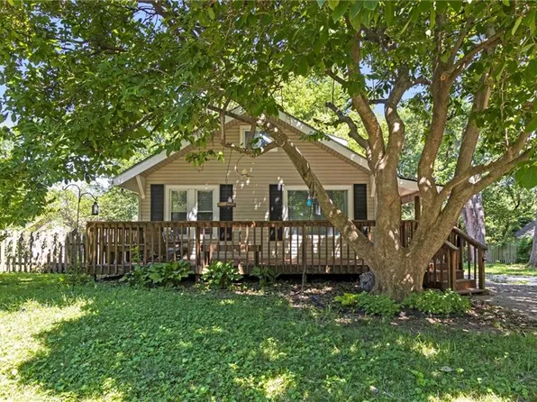 4419 Francis St, Kansas City, KS 66103