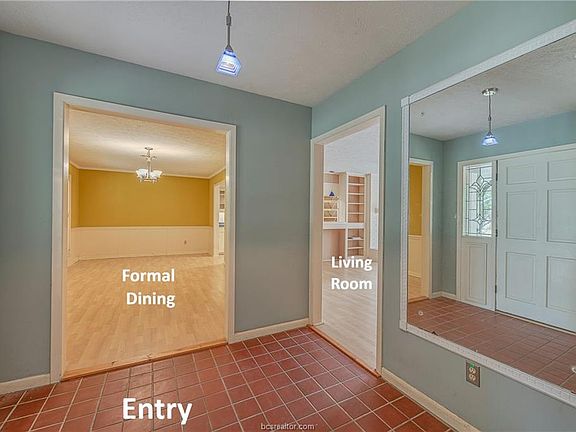 4th image of 1817 Shadowwood Dr