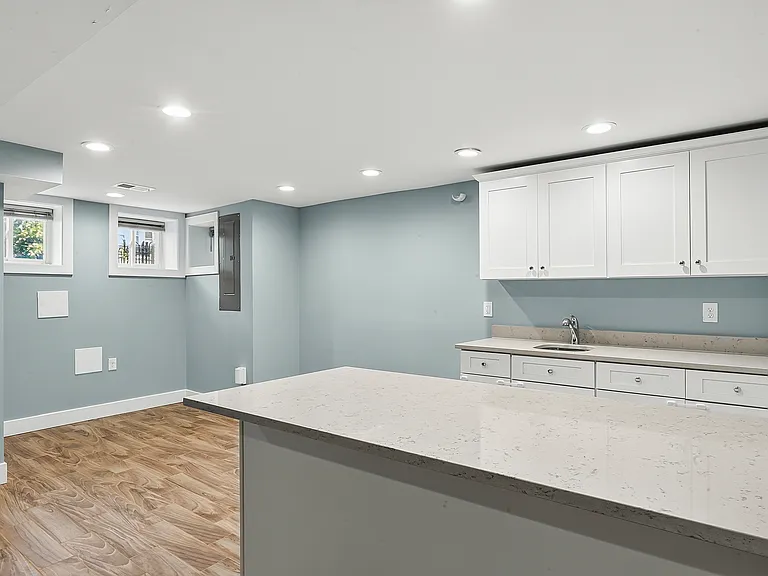 48 New York Ave NW #B — Photo 36