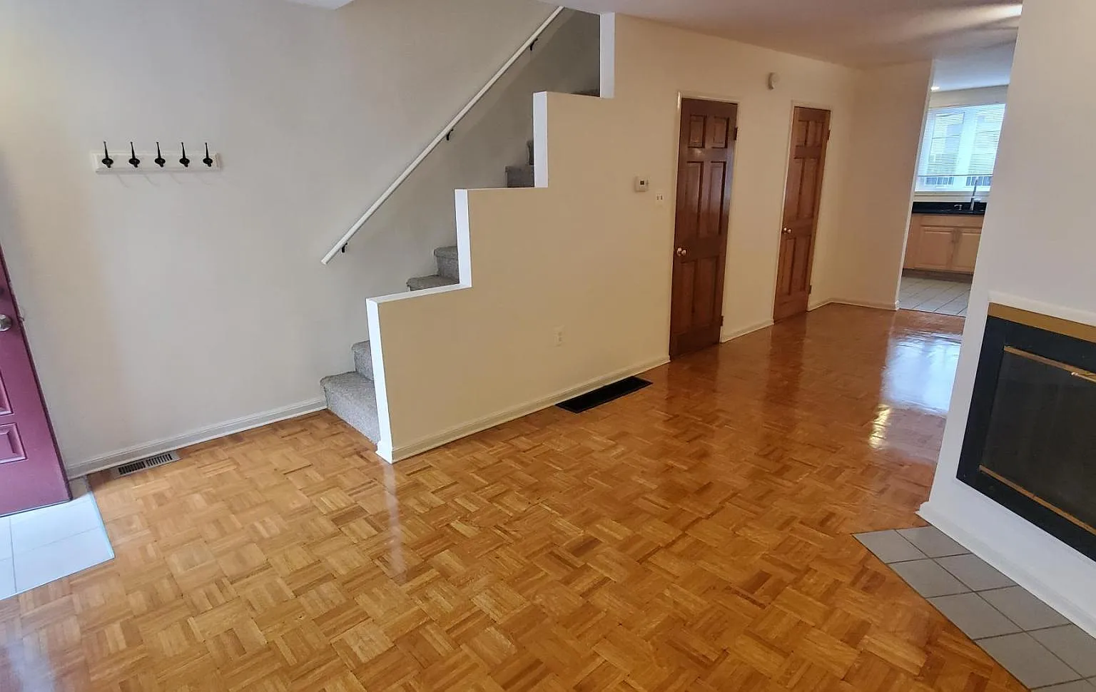 2 bed, 1.5 bath, 1050 sqft, $2,595 — Photo 4