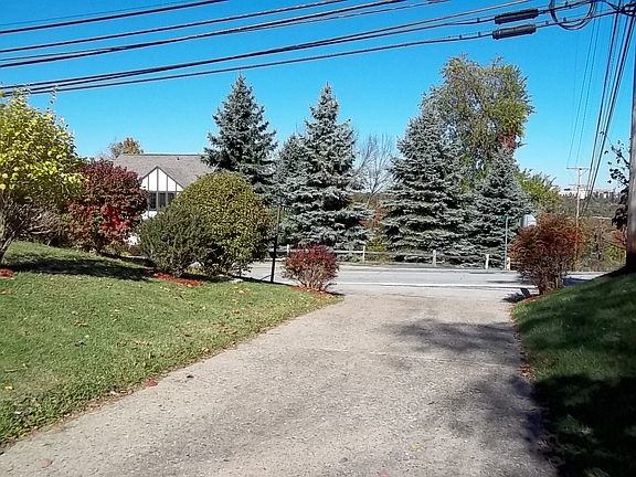 driveway out to road