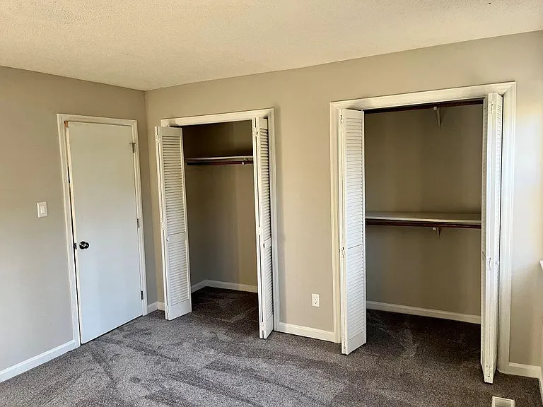309 Morreene Rd #B — Photo 8