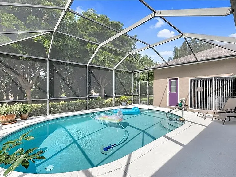 16604 Wellington Lakes Cir — Photo 20