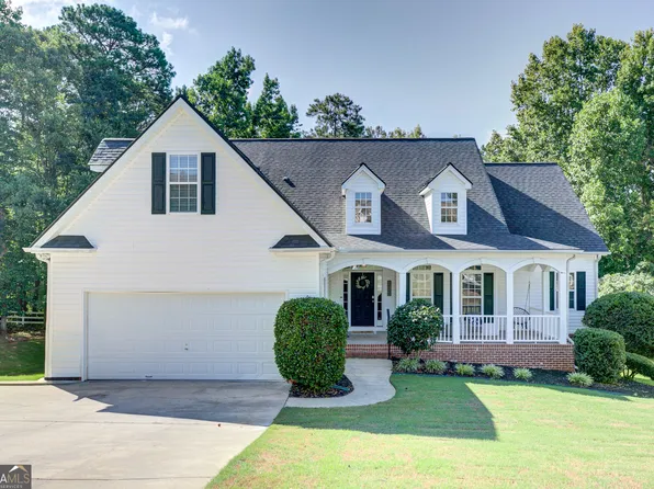 135 Baldwin Ct, Newnan, GA 30263