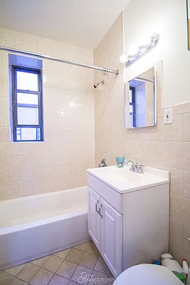 Rented by City Connections Realty | media 24