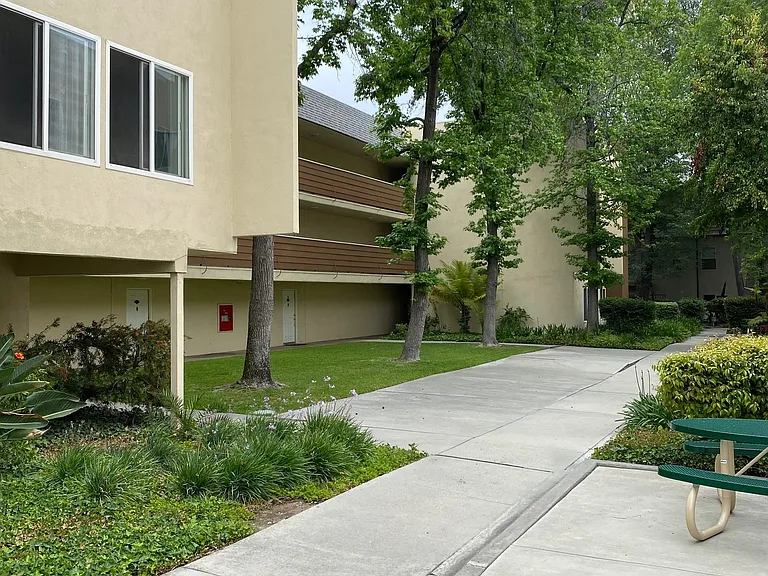 Fano Garden Apartments — Photo 4